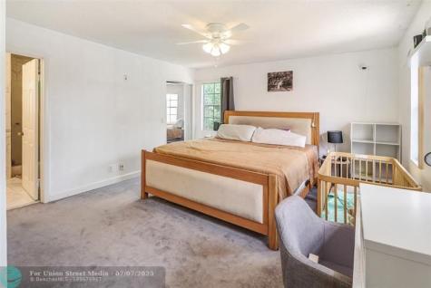 22488 Overture Circle Boca Raton FL 33428