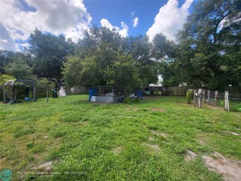 7341 NW 95th Court Okeechobee FL 34972