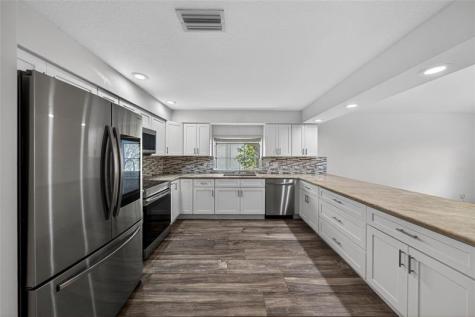 23203 L Ermitage Circle Boca Raton FL 33433