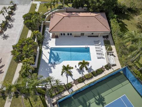 23203 L Ermitage Circle Boca Raton FL 33433