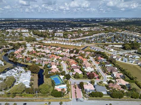 23203 L Ermitage Circle Boca Raton FL 33433