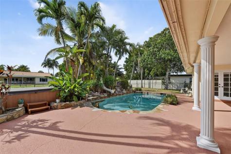 7420 SW 16th Street Plantation FL 33317