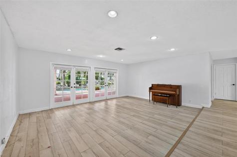 7420 SW 16th Street Plantation FL 33317