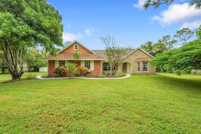18392 N 48th Avenue N Loxahatchee FL 33470