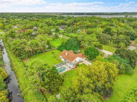 18392 N 48th Avenue N Loxahatchee FL 33470