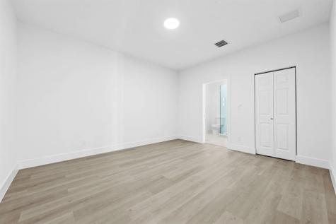 2810 NW 7th Street Fort Lauderdale FL 33311