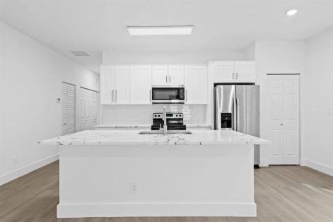 2810 NW 7th Street Fort Lauderdale FL 33311