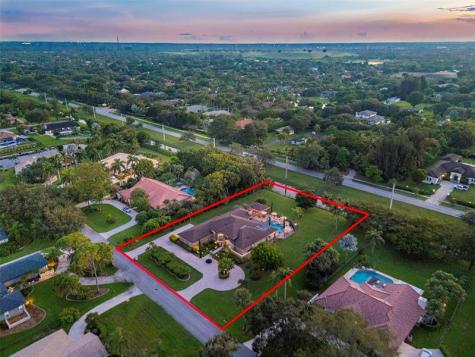 3151 SW 135th Terrace Davie FL 33330