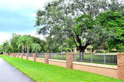 6200 SW 183rd Way Southwest Ranches FL 33331