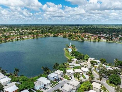 3099 W Buena Vista Drive Margate FL 33063
