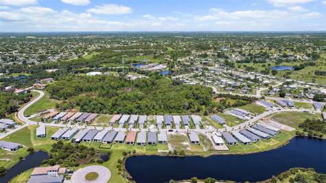 212 SE Via Sangro Port St Lucie FL 34952