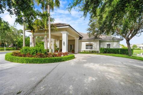 9017 Englewood Court Vero Beach FL 32963