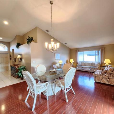 426 SE 3rd Place Dania Beach FL 33004