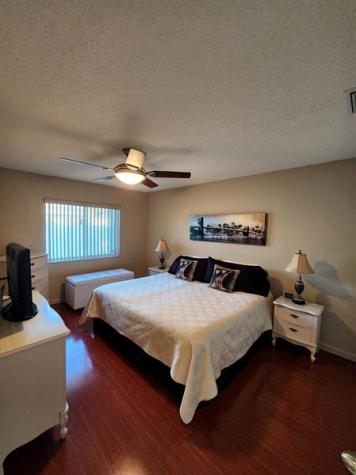 426 SE 3rd Place Dania Beach FL 33004