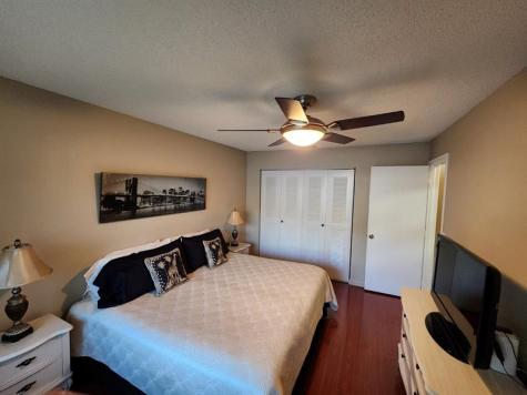 426 SE 3rd Place Dania Beach FL 33004