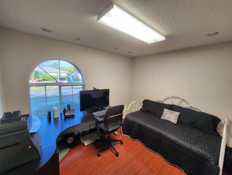 426 SE 3rd Place Dania Beach FL 33004