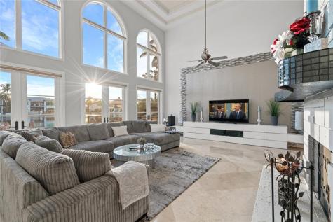 2833 NE 32nd Street Lighthouse Point FL 33064