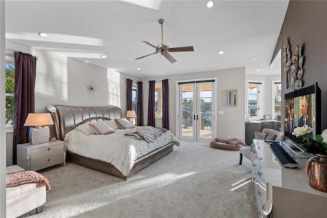 2833 NE 32nd Street Lighthouse Point FL 33064