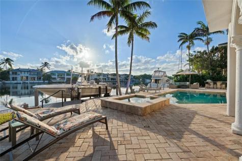 2833 NE 32nd Street Lighthouse Point FL 33064