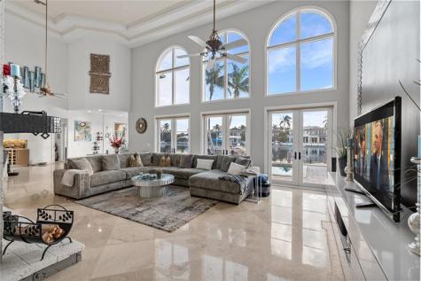 2833 NE 32nd Street Lighthouse Point FL 33064