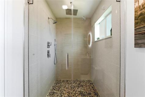 1741 NE 40th Street Oakland Park FL 33334