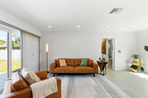 1741 NE 40th Street Oakland Park FL 33334
