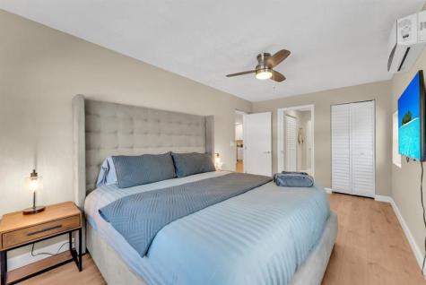 190 NE 21st Street Boca Raton FL 33431