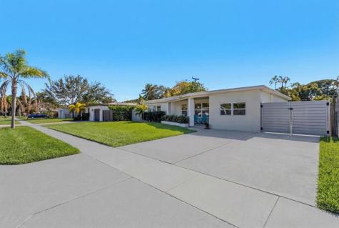 190 NE 21st Street Boca Raton FL 33431