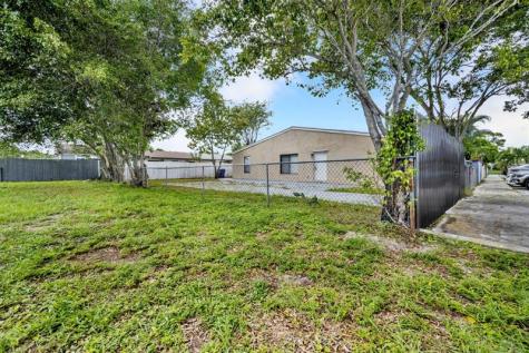 21357 NW 39th Avenue Miami Gardens FL 33055