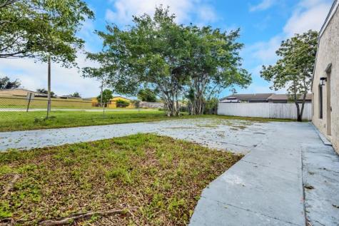 21357 NW 39th Avenue Miami Gardens FL 33055