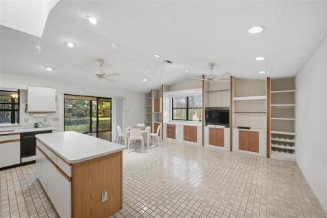 2805 NW 15th Street Delray Beach FL 33445