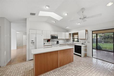 2805 NW 15th Street Delray Beach FL 33445