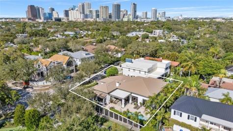 1036 SE 12th Way Fort Lauderdale FL 33316