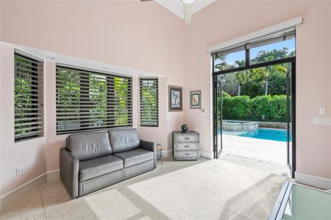 1036 SE 12th Way Fort Lauderdale FL 33316