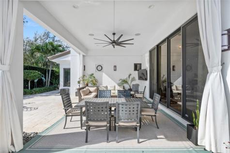 1036 SE 12th Way Fort Lauderdale FL 33316