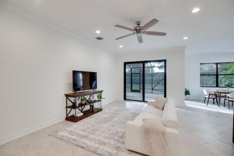 4985 55TH Street Vero Beach FL 32967