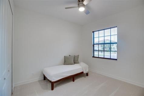 4985 55TH Street Vero Beach FL 32967