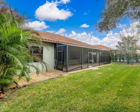 4985 55TH Street Vero Beach FL 32967