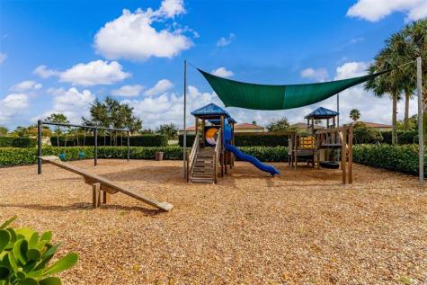 4985 55TH Street Vero Beach FL 32967