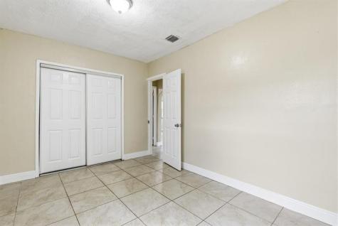 842 NW 25th Avenue Fort Lauderdale FL 33311