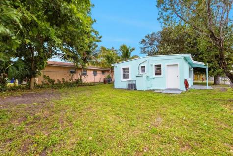 842 NW 25th Avenue Fort Lauderdale FL 33311