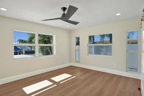 1550 SE 8th Street Deerfield Beach FL 33441