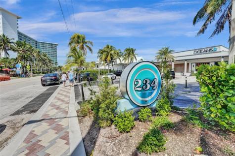 1550 SE 8th Street Deerfield Beach FL 33441