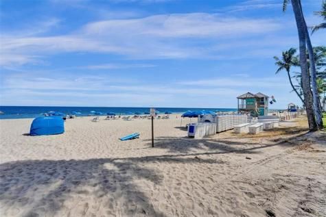 1550 SE 8th Street Deerfield Beach FL 33441