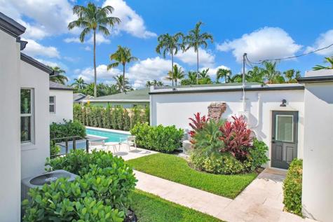 4015 Washington Road West Palm Beach FL 33405