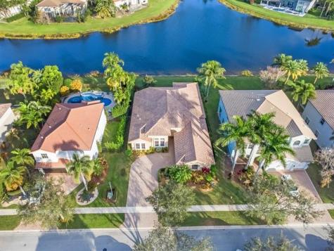 11808 Foxbriar Lake Trail Boynton Beach FL 33473