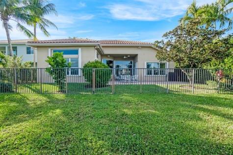 11808 Foxbriar Lake Trail Boynton Beach FL 33473