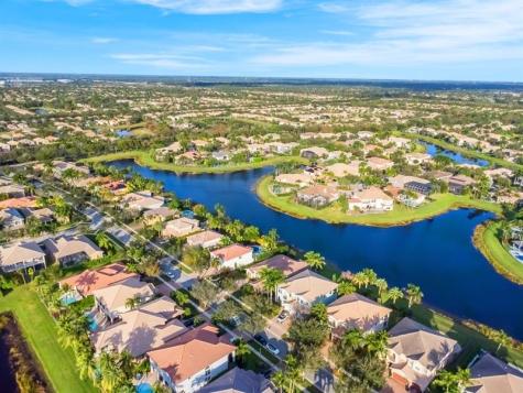 11808 Foxbriar Lake Trail Boynton Beach FL 33473