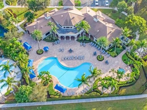 11808 Foxbriar Lake Trail Boynton Beach FL 33473