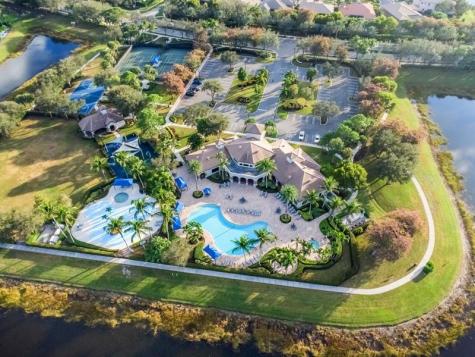 11808 Foxbriar Lake Trail Boynton Beach FL 33473